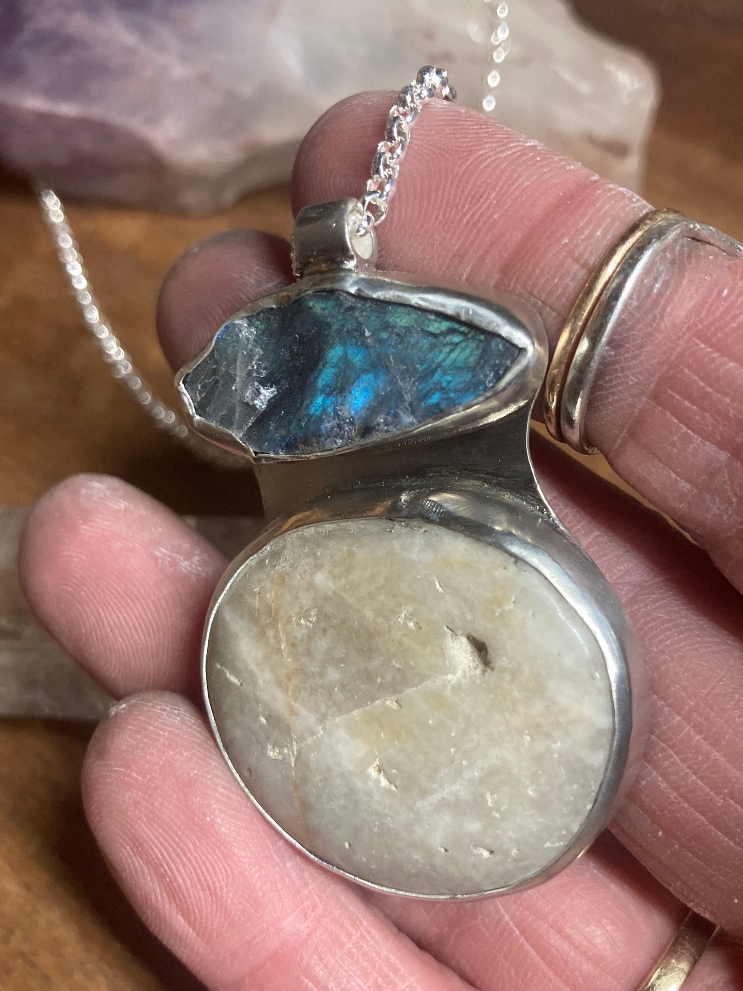 River and light pendant